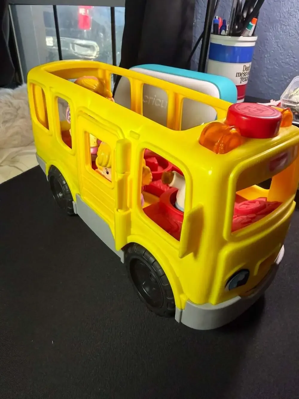 Fisher-Price Little People Sit with Me School Bus with Figures